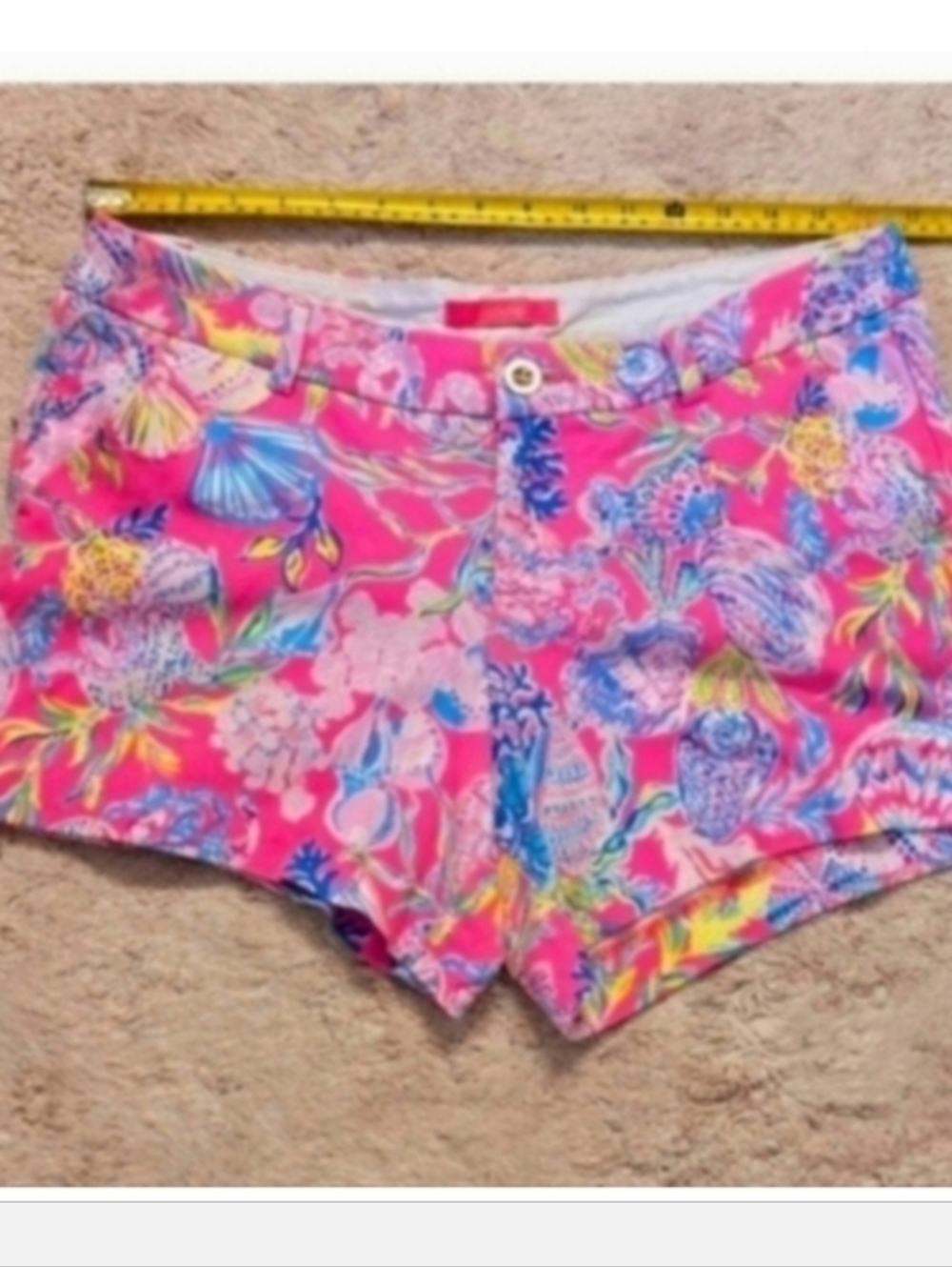 Lilly  Pulitzer Pink Short Size 12
